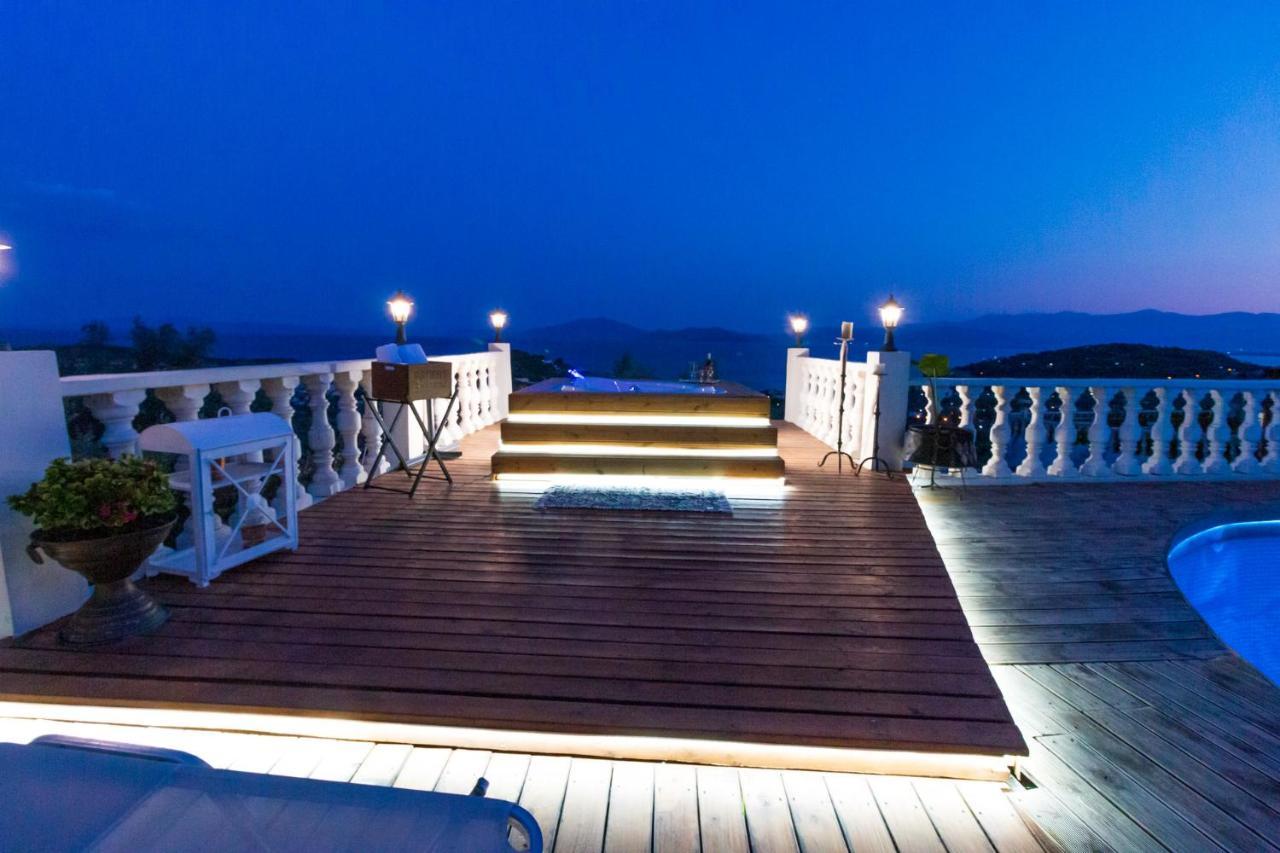 Eva'S Luxury Villa Kritharia  Buitenkant foto