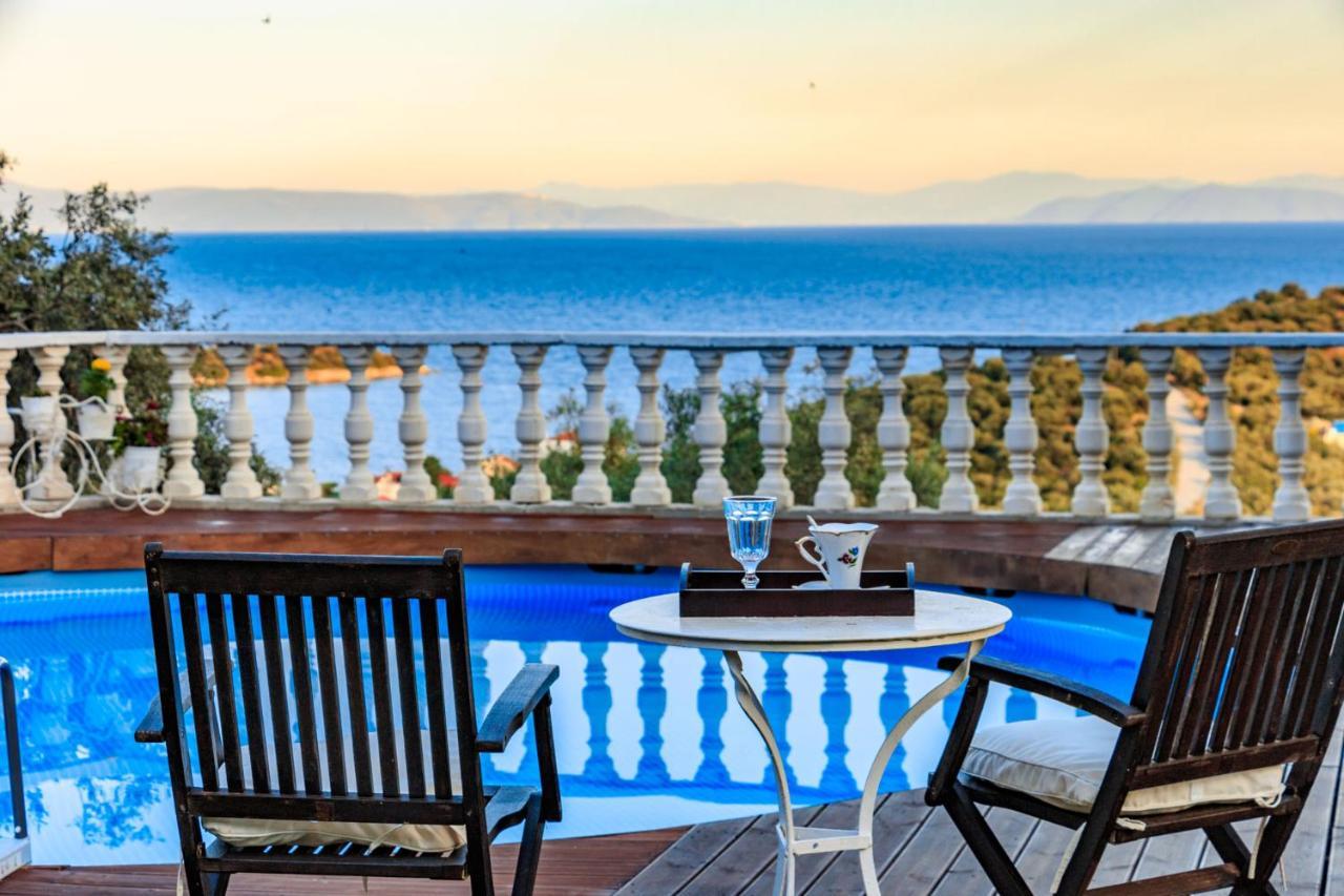 Eva'S Luxury Villa Kritharia  Buitenkant foto